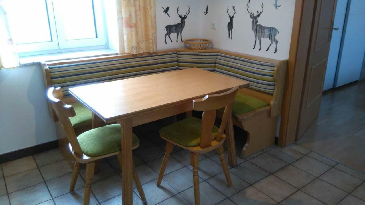 Hotel Wohlfuehlhof Bachzelt à Weitersfeld Extérieur photo